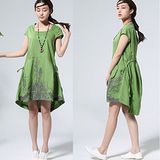 【Maya 名媛】 綠色 (M~XL) 自然棉麻 印象派質感印圖 背面綁帶調整連身洋裝